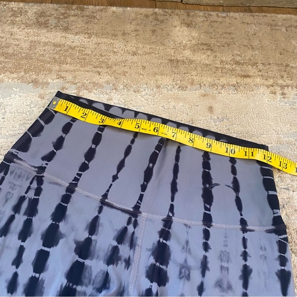 lululemon Wunder Under High rise Vert Shabori Tie Dye Tights Leggings Yoga: 6 - Picture 7 of 10